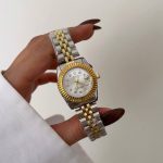 ساعت رولکس زنانه صفحه سیلور با بند سیلور طلایی