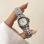 ساعت پتک فیلیپ زنانه صفحه سفید