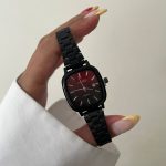 ساعت کاسیو old money مشکی صفحه زرشکی مشکی