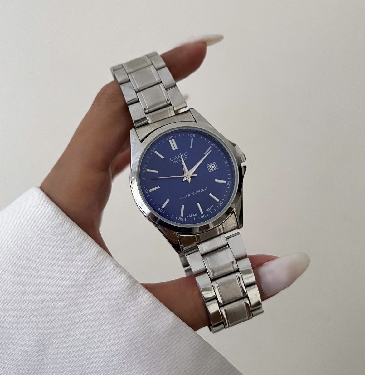 ساعت کاسیو قطر 30mm صفحه سورمه ای بند سیلور
