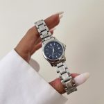 ساعت کاسیو زنانه تقویم دار صفحه سرمه ای بند سیلور