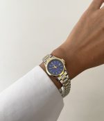 ساعت کاسیو زنانه تقویم دار صفحه سورمه ای بند سیلور طلایی - Image 3