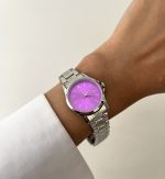 ساعت کاسیو زنانه تقویم دار صفحه سرخابی بند سیلور - Image 2