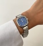 ساعت نایدو صفحه مربع سورمه ای بند حصیری - Image 2