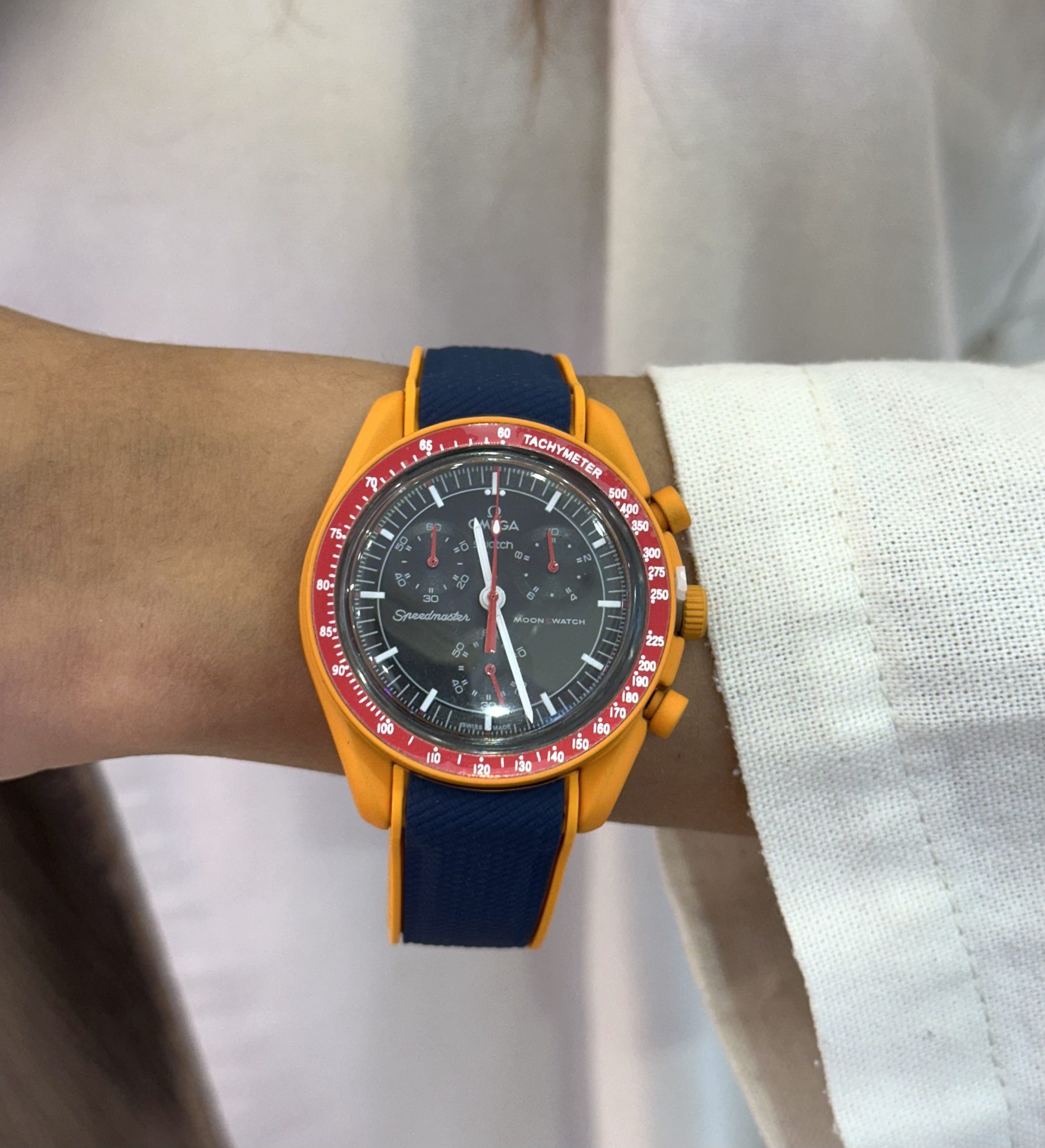 IMG_8177 ساعت مچی امگا سواچ Omega Swatch Mission to the Moon بدنه سرامیکی - Image 1