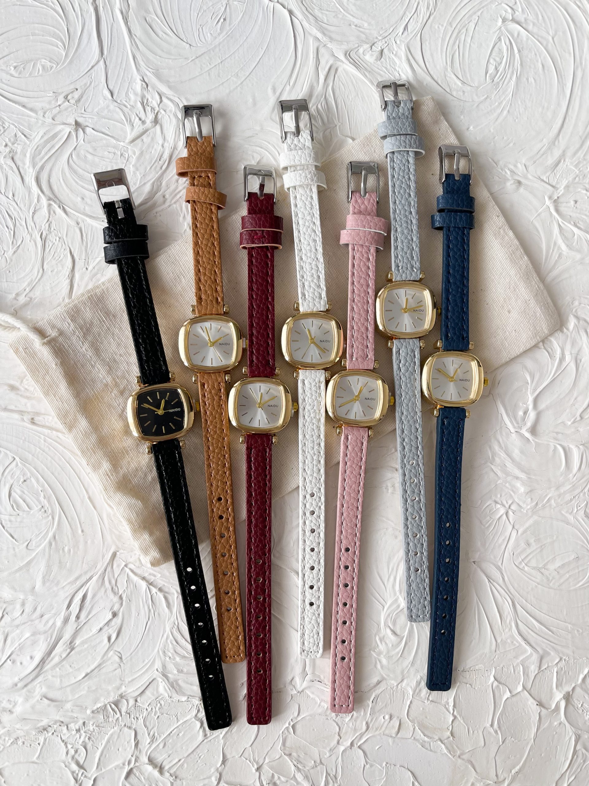 IMG_9513 ساعت نایدو بند چرمی - Image 1
