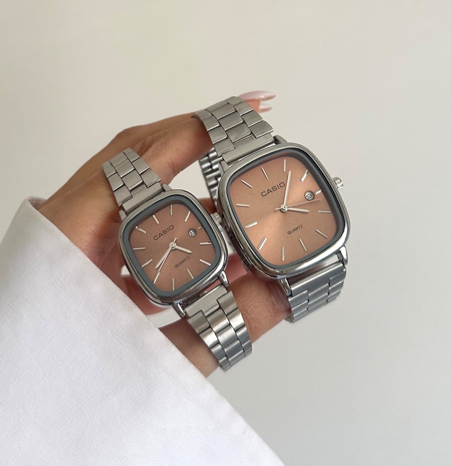 74057d99-0182-4a2f-8afb-293057acc5e0 ساعت کاسیو old money صفحه رزگلد بند سیلو - Image 1