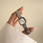 ساعت کاسیو صفحه تراش دار بند کرکره ای - Image 10